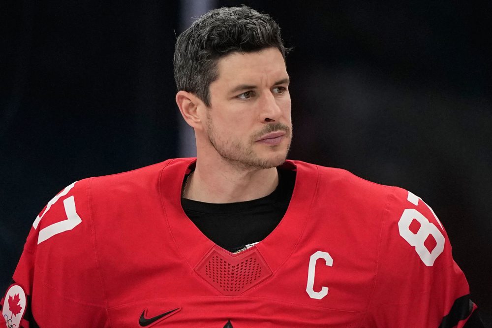 Penguins Star Crosby Sidelined After Olympic Injury