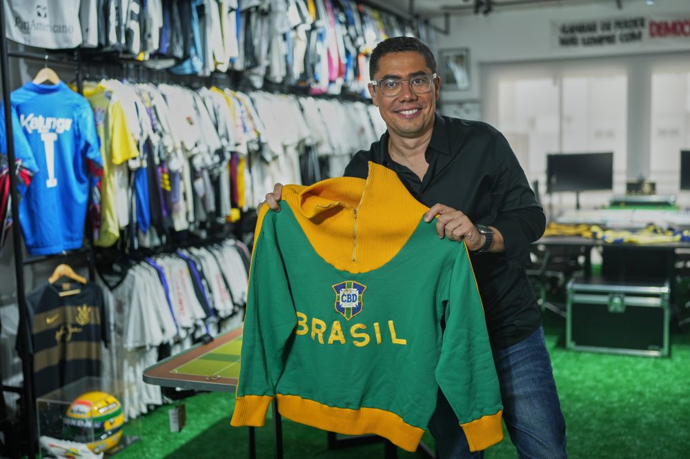 Bad Bunny Sports Soccer Legend Pelé’s 1966 World Cup Jacket During Brazil Shows