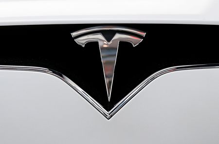 Tesla Fails to Take Steps for California Self-Driving Cars Despite Musk’s Claims