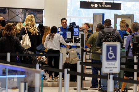 Airport Security Workers Face Reduced Paychecks During Government Shutdown