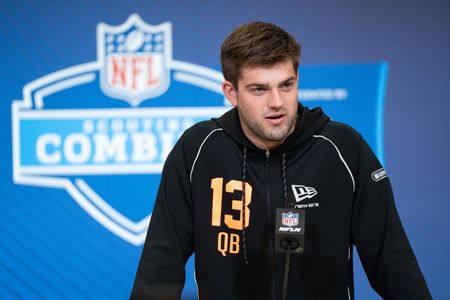 LSU’s Nussmeier, Alabama’s Simpson Battle for Second QB Spot in 2026 NFL Draft