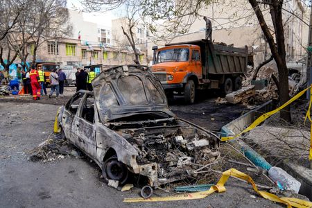 Iran Strike Divides Trump’s Base as Midterm Elections Approach