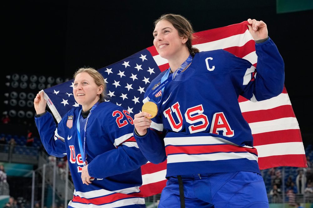 Olympic Hockey Stars Take Jabs at Controversy During SNL Appearance