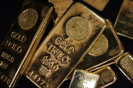 Gold Prices Expected to Surge as Middle East Tensions Escalate