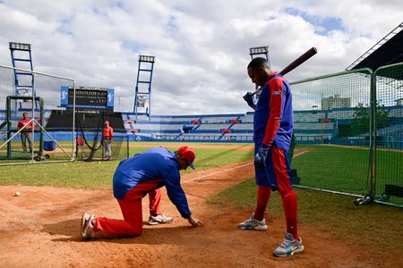 Cuban Baseball Team Will Play in World Classic Despite U.S. Visa Rejections
