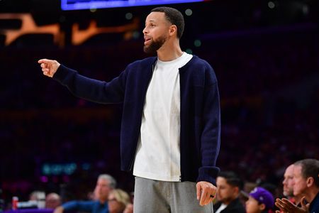 Stephen Curry Sidelined for at Least 5 More Games Due to Knee Problem