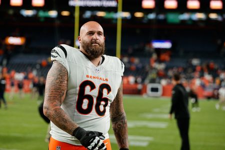 Cincinnati Bengals Keep Guard Dalton Risner for Another Year