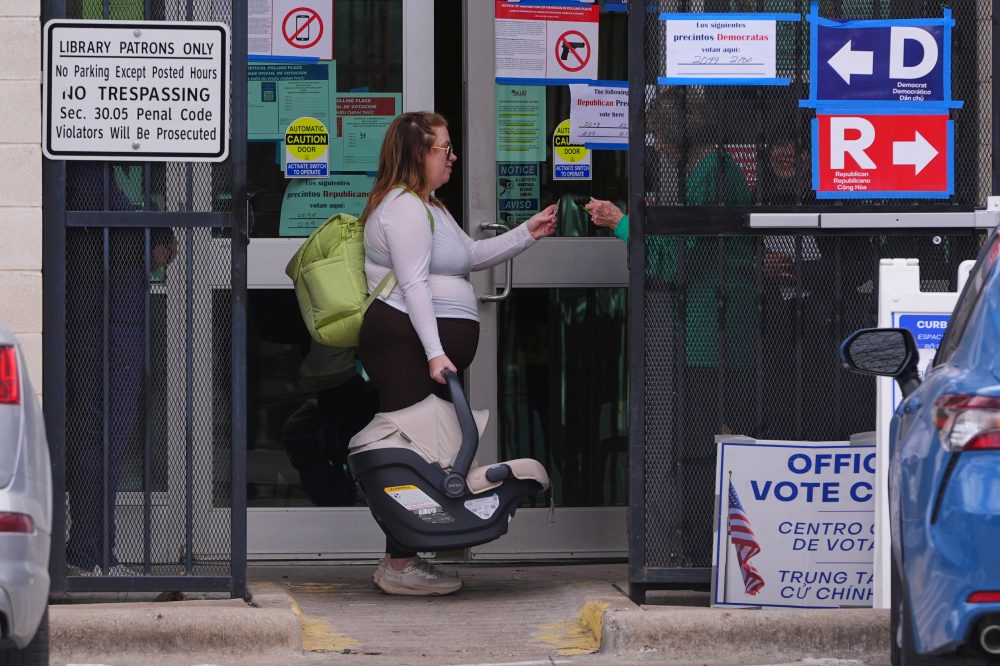 Texas Primary Voting Changes Cause Massive Confusion, Hundreds Turned Away