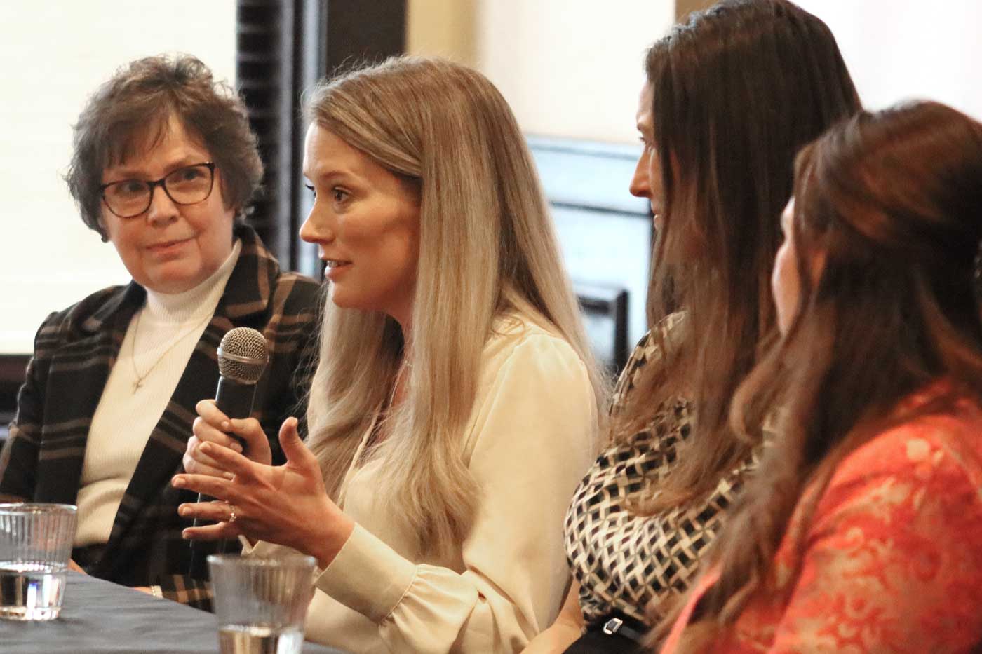 Virginia Farm Women Share Stories of Resilience During Agricultural Leadership Event