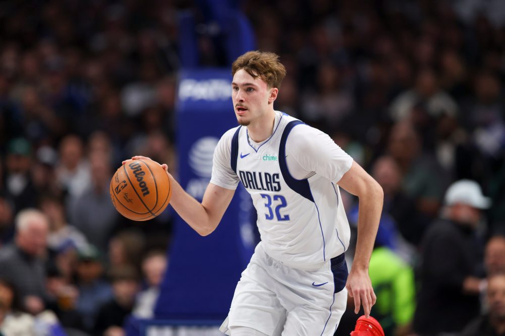 Mavericks Rookie Cooper Flagg Returns After 8-Game Injury Absence
