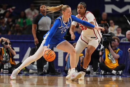 Kentucky’s Strack Explodes for 33 Points in SEC Tournament Victory Over Georgia