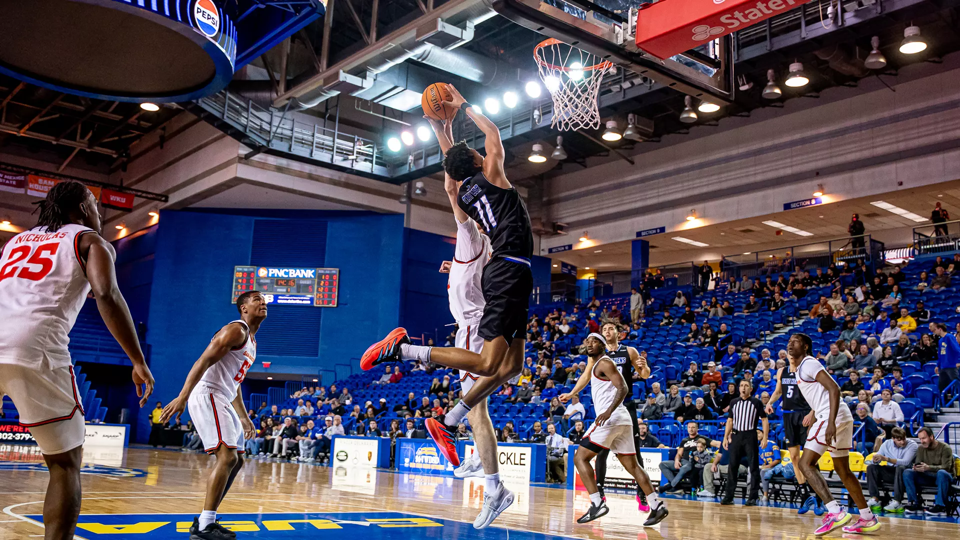Delaware Blue Hens Upset Sam Houston 83-80 in Thrilling National TV Game