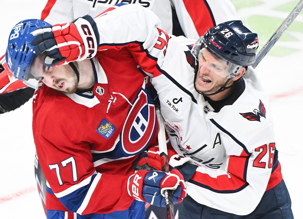 Vegas Trades for Washington’s Nic Dowd Before NHL Deadline