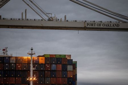 US Import Costs Rise Despite Cheaper Energy as Equipment Prices Surge