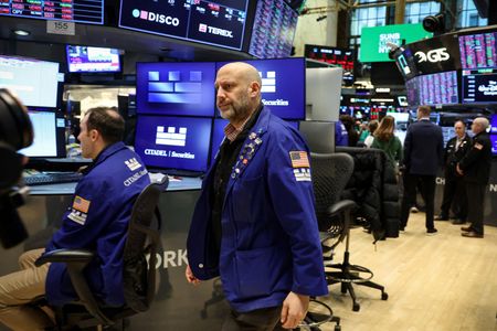 Stock Markets Drop on Middle East Concerns, Disappointing Jobs Data