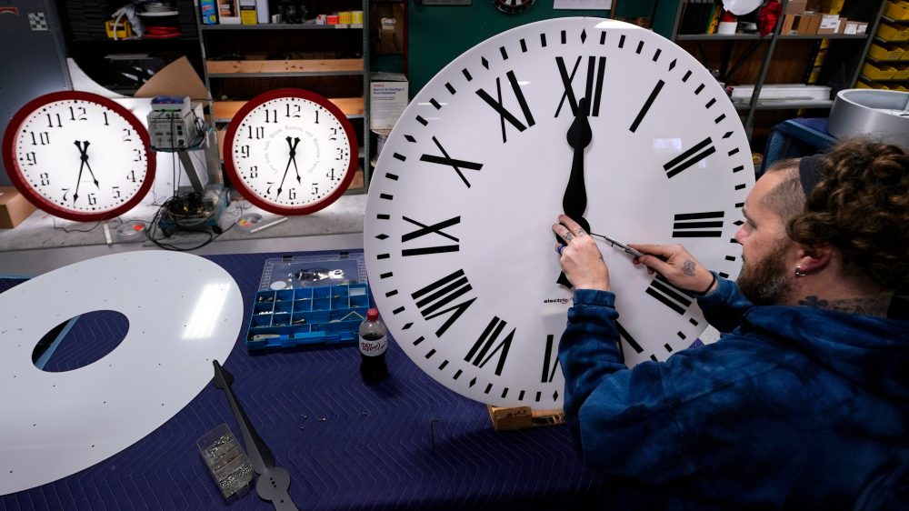Daylight Saving Time Change This Weekend Could Impact Your Health