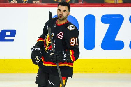Colorado Avalanche Reacquire Stanley Cup Hero Nazem Kadri from Calgary