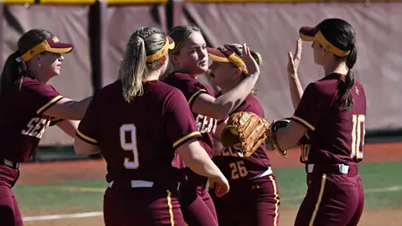 Ranked Salisbury Softball Goes 1-1 on Opening Day in North Carolina Tournament