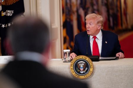 Trump Calls for Congressional Action on Rising College Football Expenses