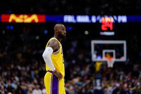 LeBron James Sidelined with Elbow Injury Against Pacers