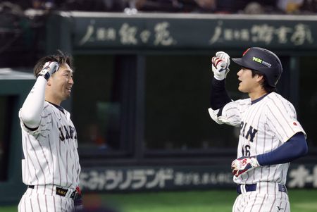 Japan Defeats Korea 8-6 in World Baseball Classic Behind Suzuki’s Big Performance