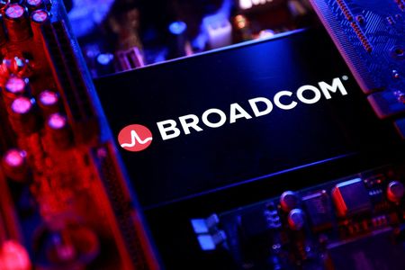 Broadcom Projects Higher Revenue as AI Chip Demand Surges