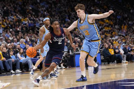 Marquette Stuns #4 UConn 68-62, Denies Huskies Big East Title Share