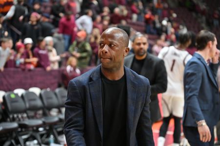 Boston College Dismisses Men’s Basketball Coach Earl Grant After Five Years