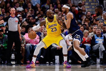 LeBron James Sidelined for Lakers vs Knicks Due to Elbow and Foot Injuries