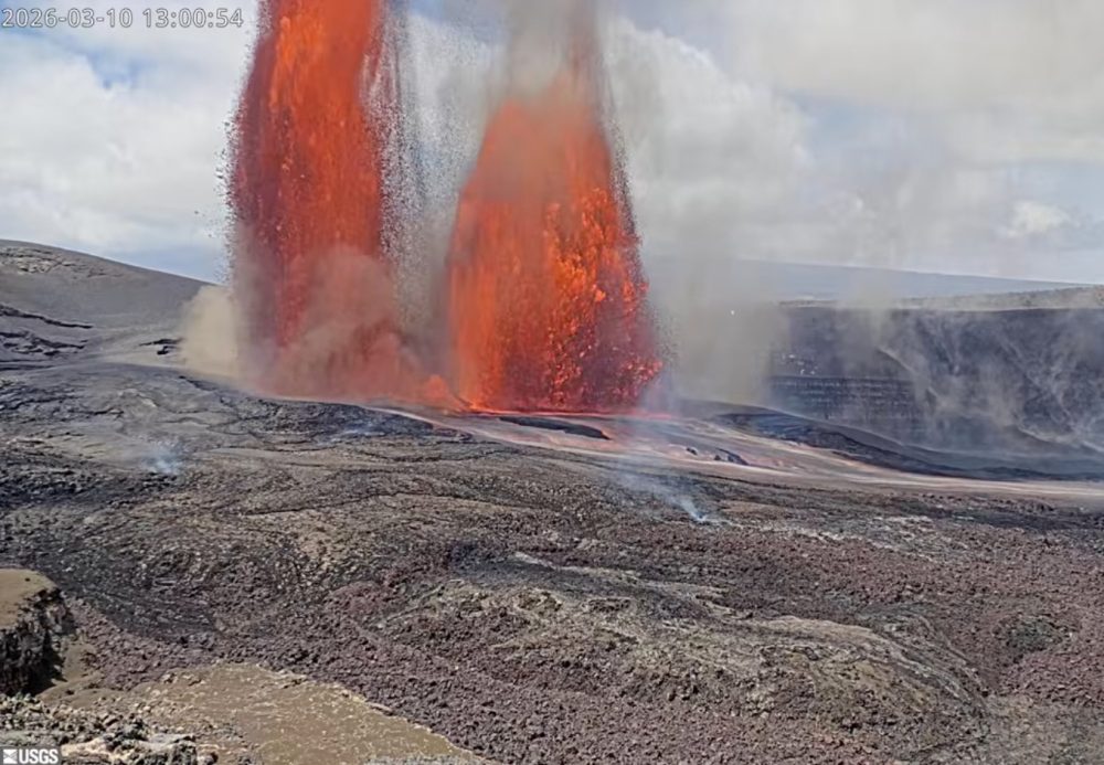 Hawaii’s Kilauea Volcano Shoots Lava 1,000 Feet High, Forces Closures