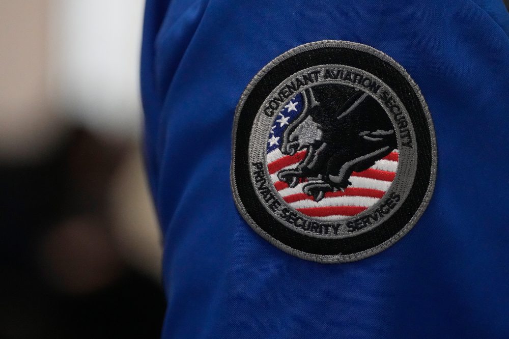 Private Airport Security Workers Keep Getting Paid During Government Shutdowns