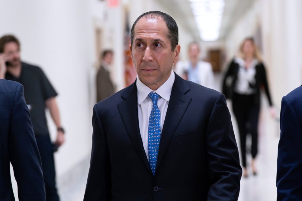 House Panel Questions Epstein’s Former Accountant About Financial Empire