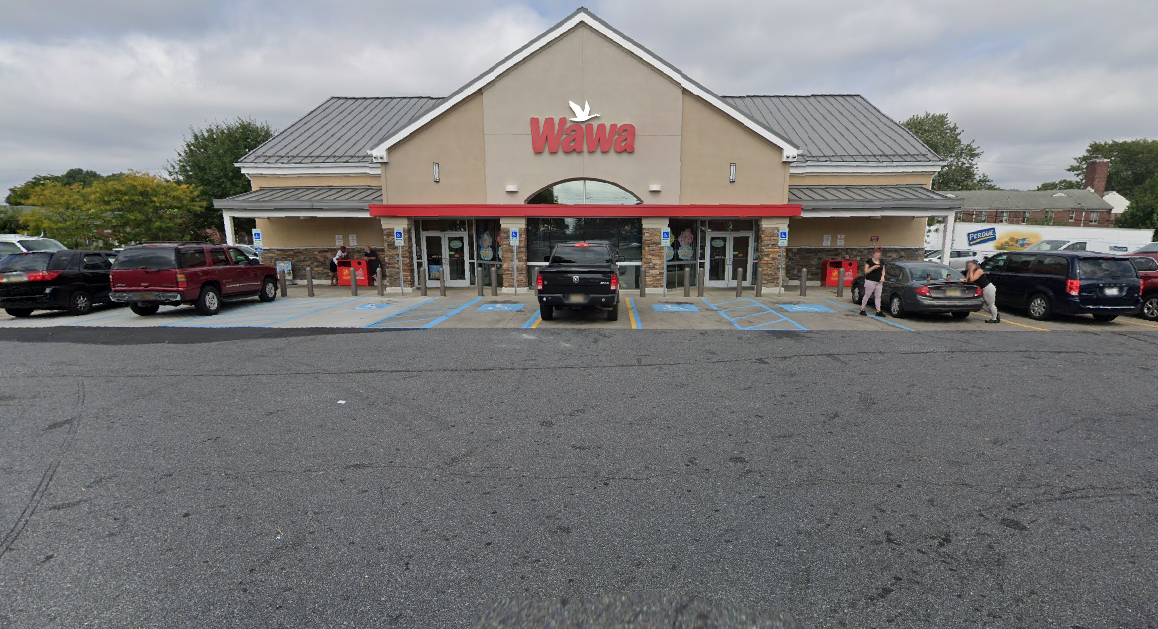 New Castle Wawa Robbed Early Friday Morning, Suspect Still at Large