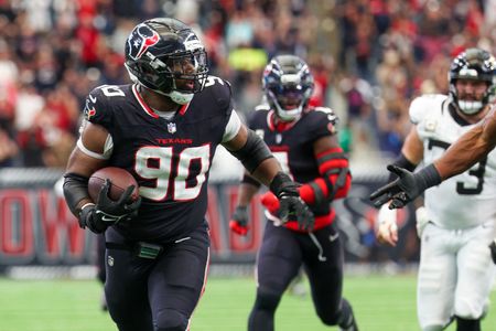 Houston Texans Keep Defensive Tackle Sheldon Rankins for Two More Years