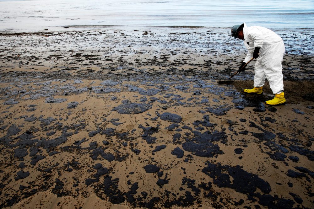 Energy Secretary Orders California Oil Operations Restart Using Defense Act