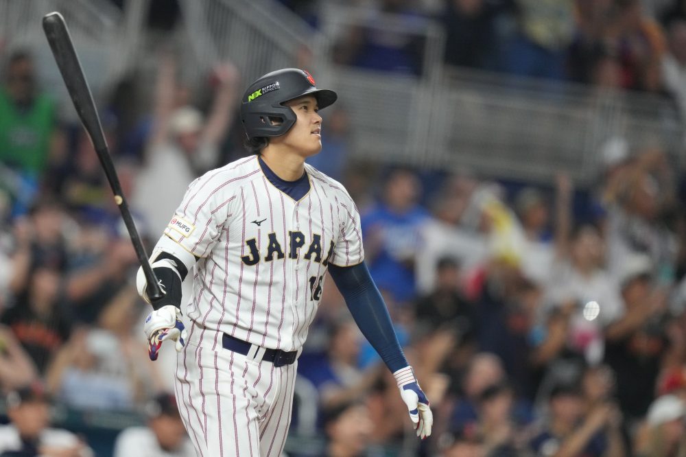 Baseball Stars Make History with Back-to-Back Leadoff Homers in World Classic