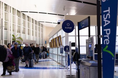 Major Airlines Demand Congress End Shutdown, Pay TSA Workers