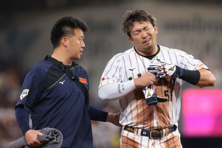 Cubs Outfielder Suzuki Dealing with Knee Injury After World Baseball Classic