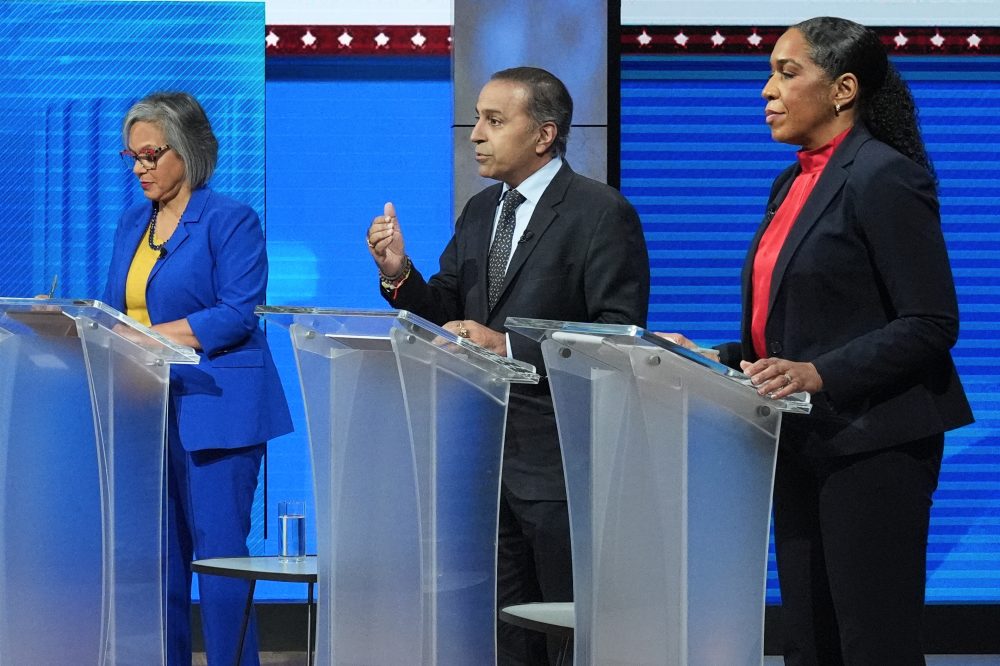 Illinois Democrats Choose New Generation of Leaders in Primary Elections