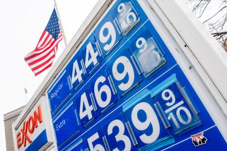 Energy Experts Warn Gas Prices May Stay High Despite Trump’s Optimistic Predictions