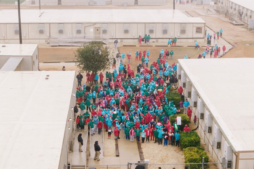 Lawyers: Nearly 600 Migrant Kids Held in Poor Conditions at Texas Center