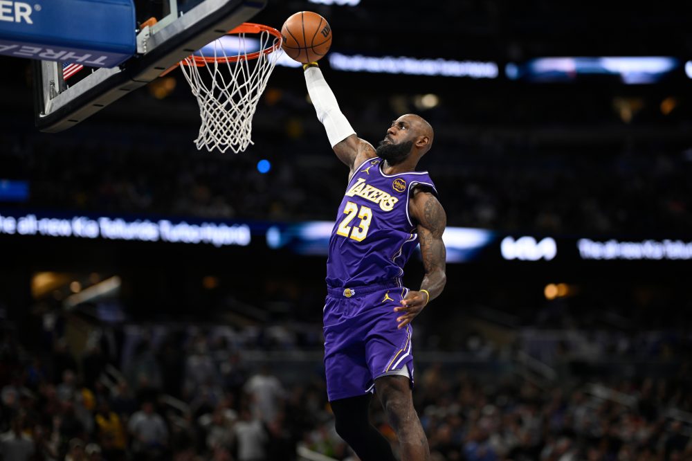 Lakers Star LeBron James Sets NBA Games Record in Thrilling Win Over Orlando