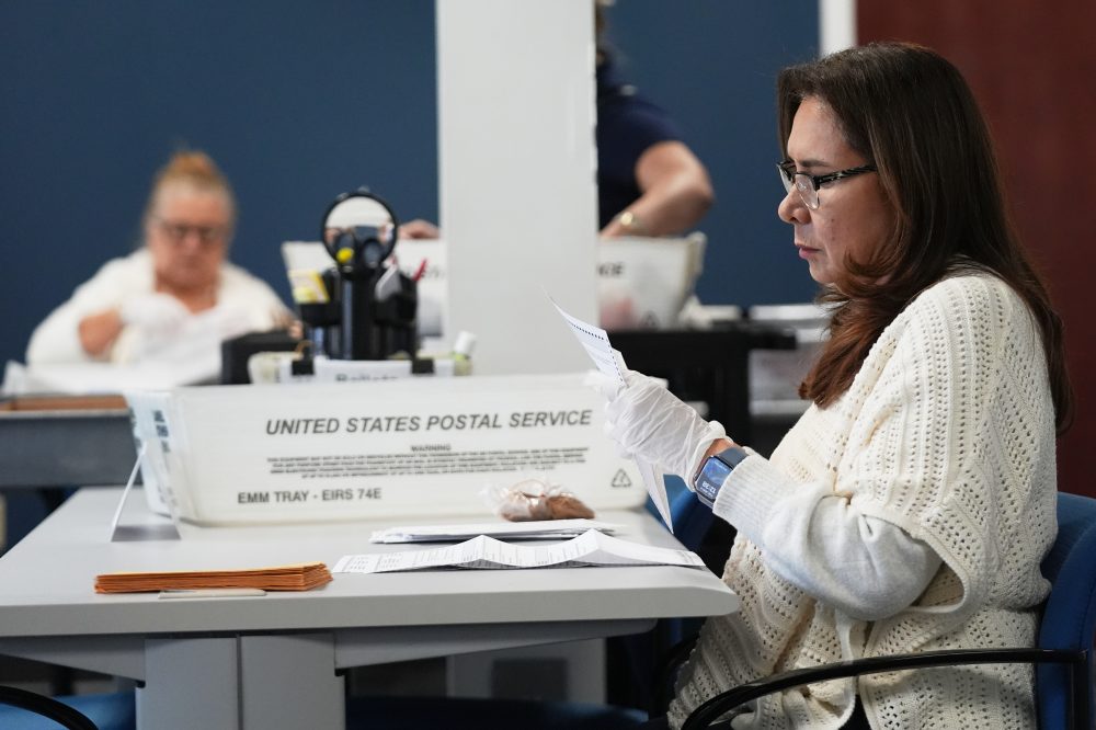 High Court Reviews Mail Ballot Deadlines in Mississippi Case