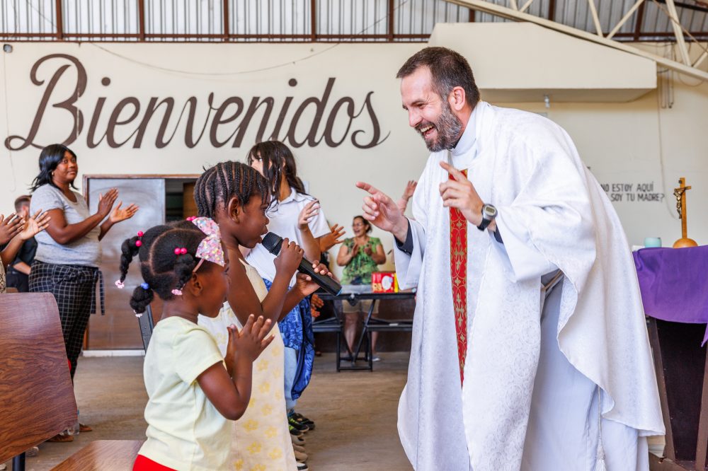 Texas Priest Continues Border Ministry Despite Changing Immigration Policies