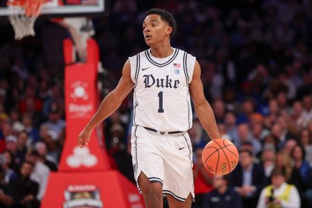 Duke Guard Foster May Return Friday After Foot Injury