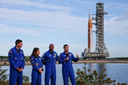 Four Astronauts Head to Florida for Historic Moon Mission Launch