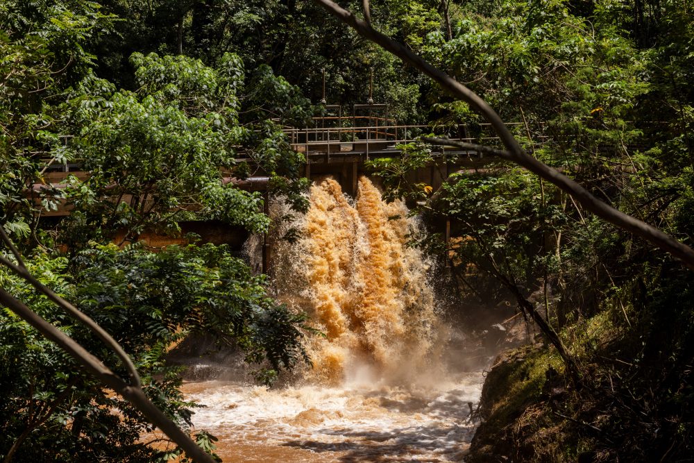 State of Hawaii Takes Control of Century-Old Dam After Flood Evacuation Crisis