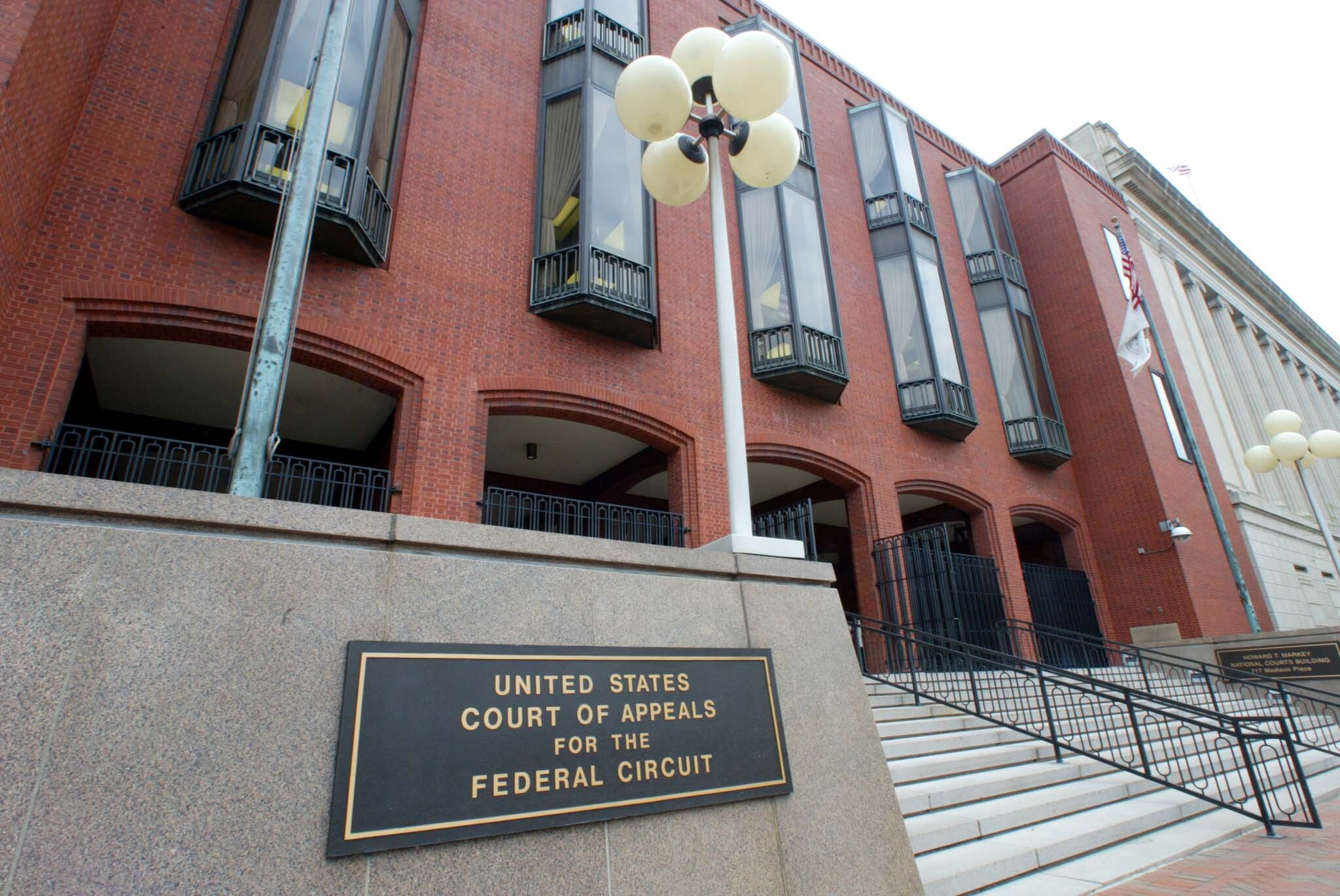 98-Year-Old Federal Judge Appeals to Supreme Court to Reclaim Position