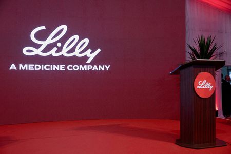 Pharmaceutical Giant Demands UK Pay More for Medicines to Resume Investment