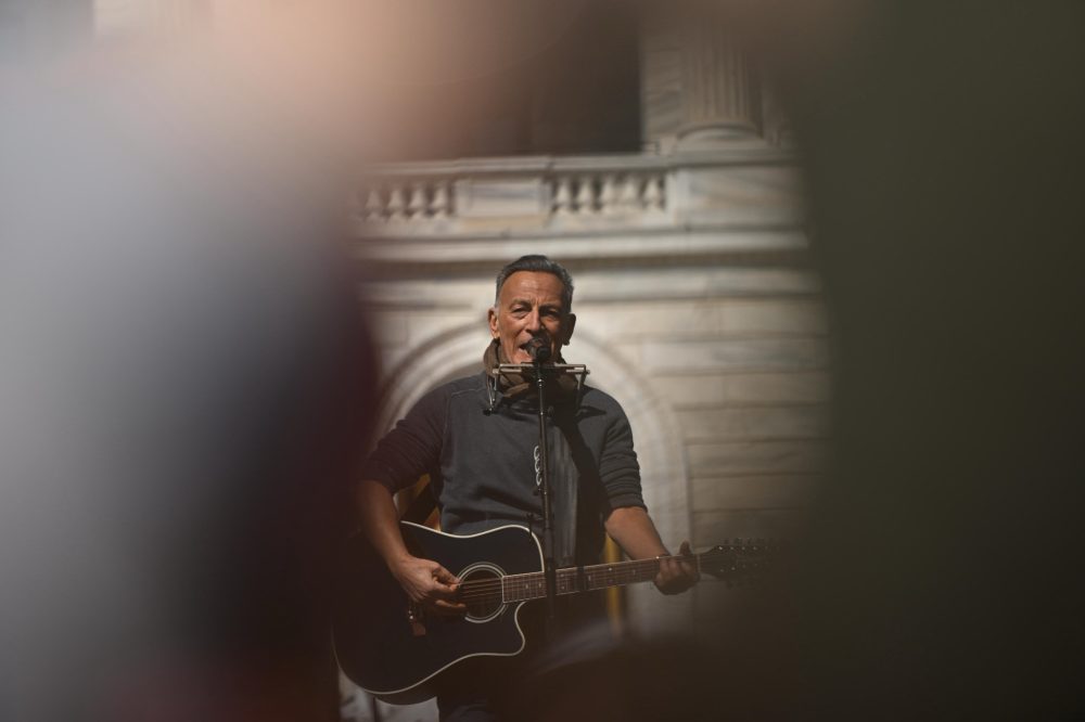 Springsteen Launches Political Tour in Minneapolis After Immigration Crackdown